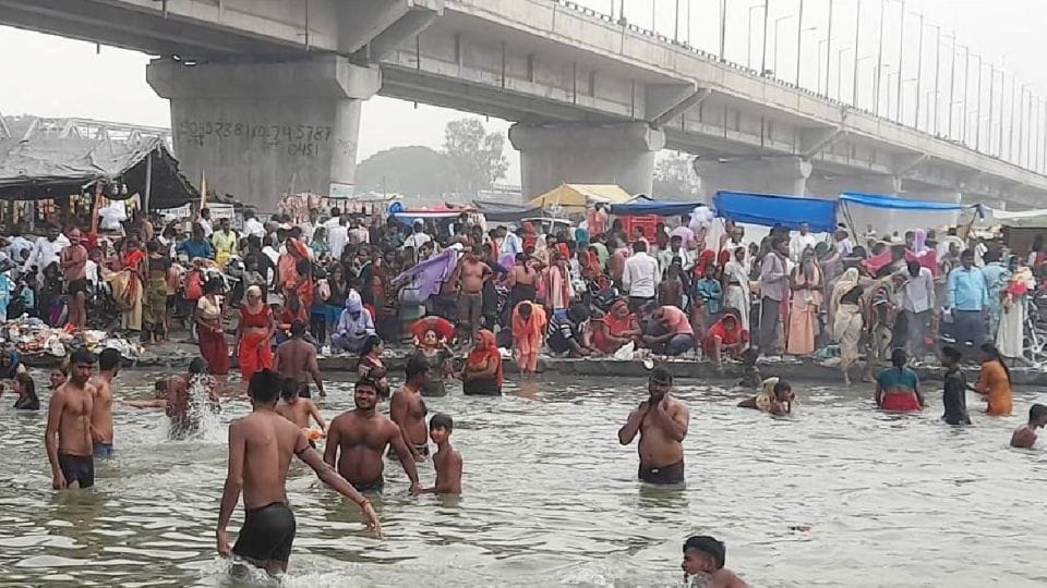 Five devotees drowned during Ganga bath in Kasganj on Buddha Purnima 2022