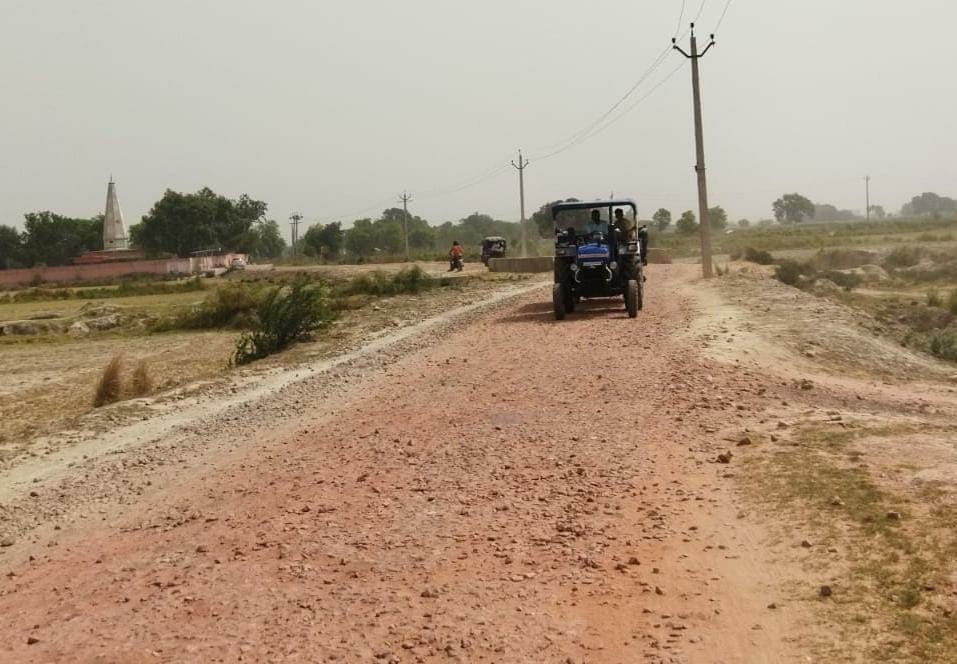 Road not being built even after 19 lakh penalty