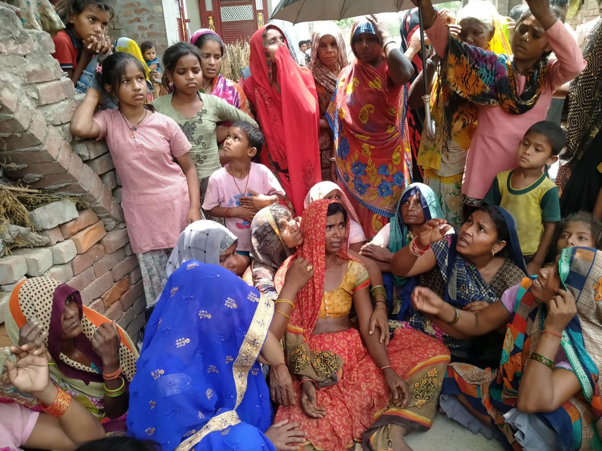 accidant,farrukhabad news,bolero