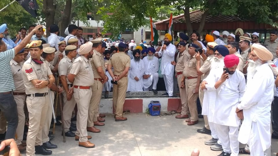 People of all religions have united against statement made by Ambala City MLA Aseem Goel 