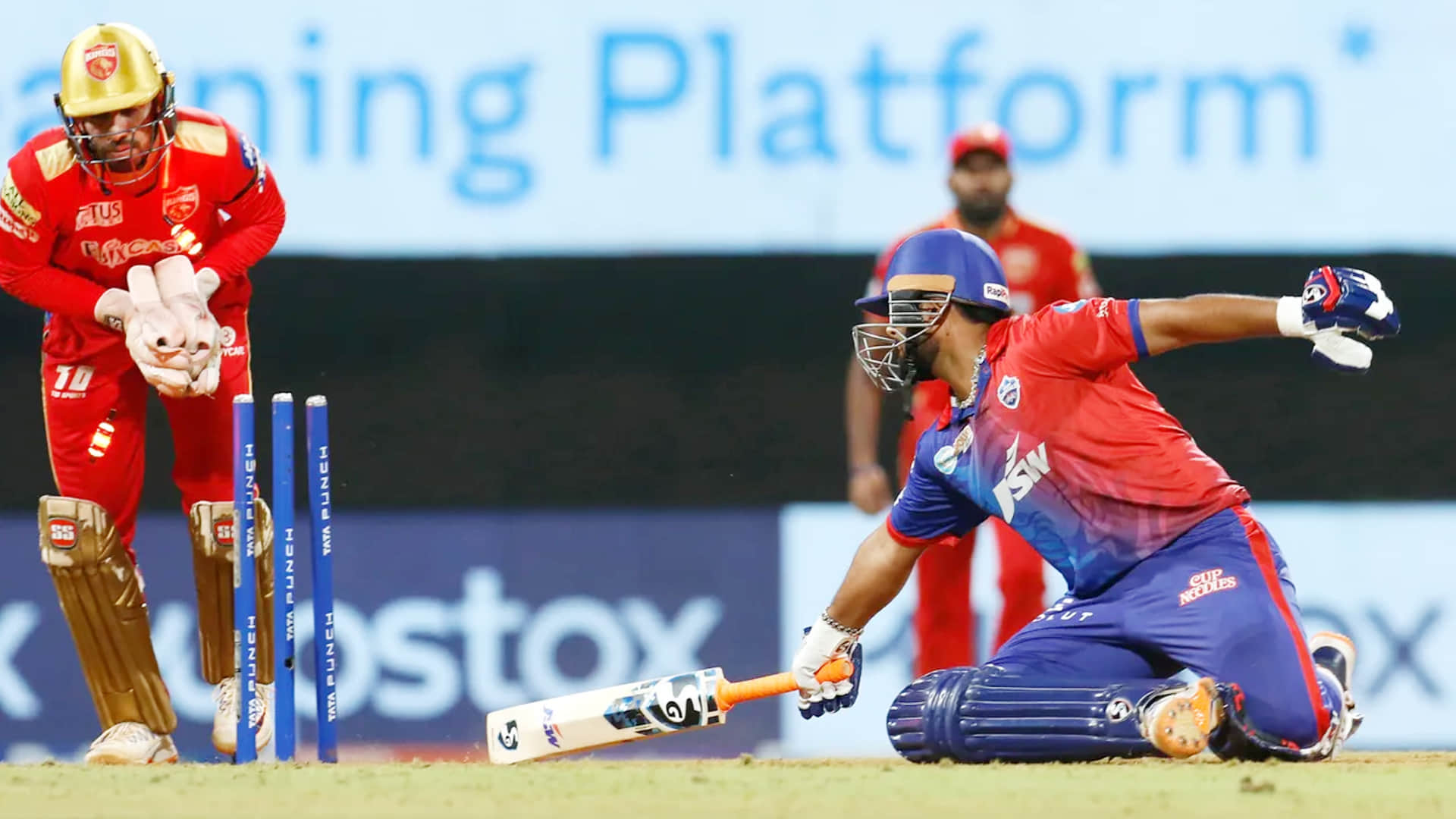 IPL 2022: Rishabh Pant was stumped for the first time in IPL career of seven years, David Warner out on golden duck after eight years | DC vs PBKS