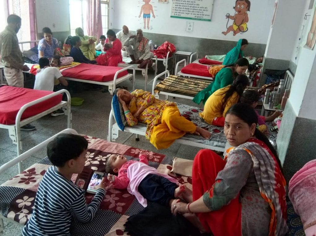 20 more patients of vomiting diarrhea admitted in Jogindernagar Hospital