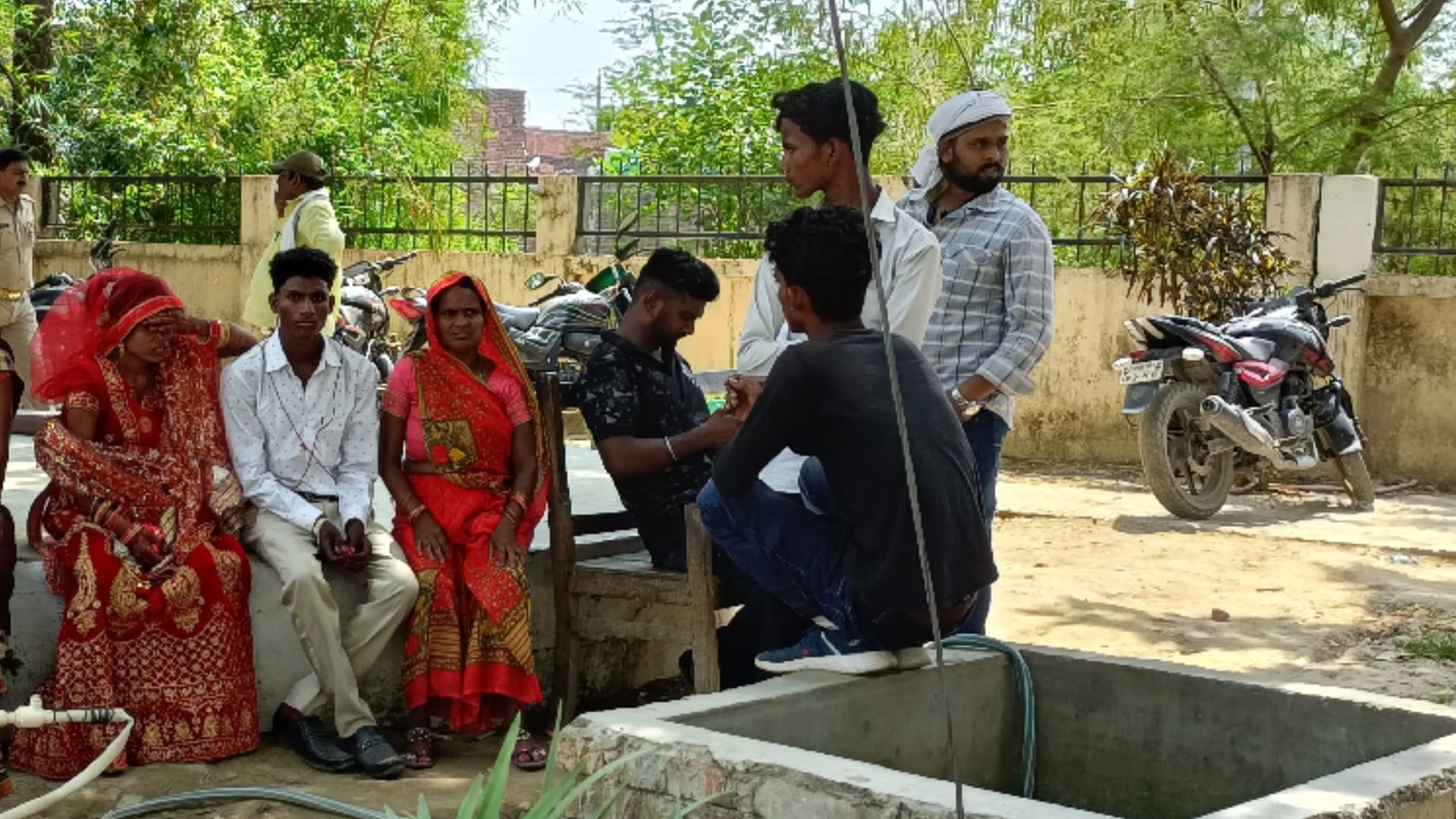 an attack on a barat in nagwamau in Bakshi ka talab in in Lucknow.