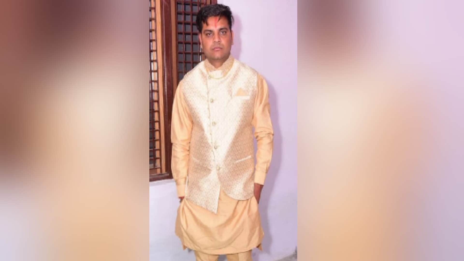 Murder in Meerut: police is not action against accused but youth has shot dead after complained