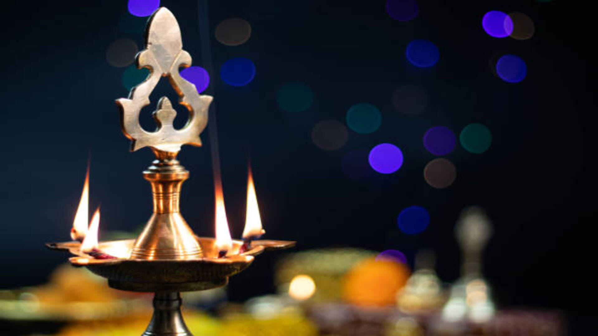 Panchmukhi Diya Benefits to Get Money and Remove Vastu Defects panchmukhi deepak ka mahatva