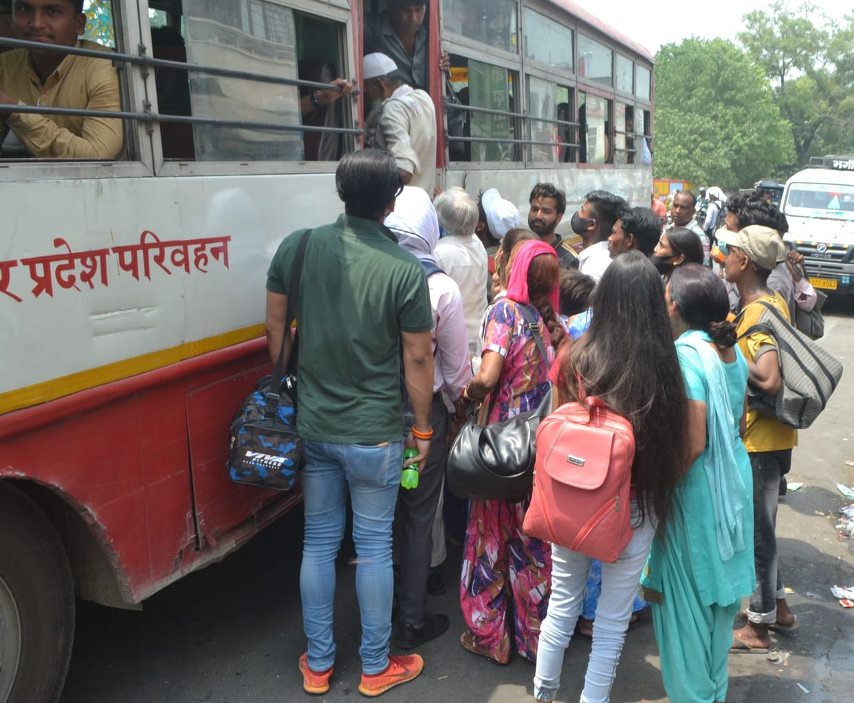 Passengers fight for buses