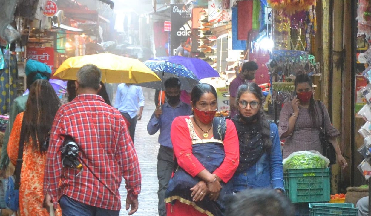 One hour downpour in Solan town and around temperature dips by 8.5 degree celcius