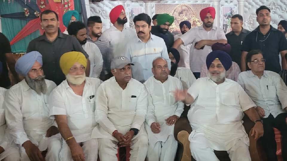 Sukhbir Singh Badal targeted Punjab government in Firozpur