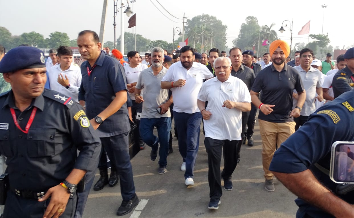 CM started MP sports competition, flagged off the marathon and became a runner himself, Kurukshetra