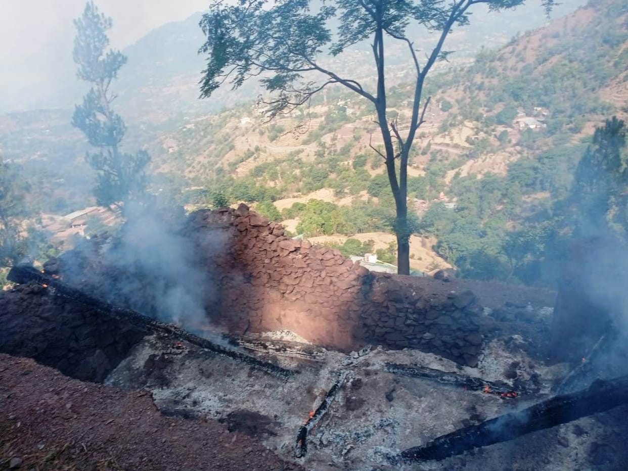Raw house burnt to ashes due to fire