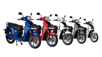 BGauss D15 Series Electric Scooter Launched in India Know Price Features Specifications News in Hindi