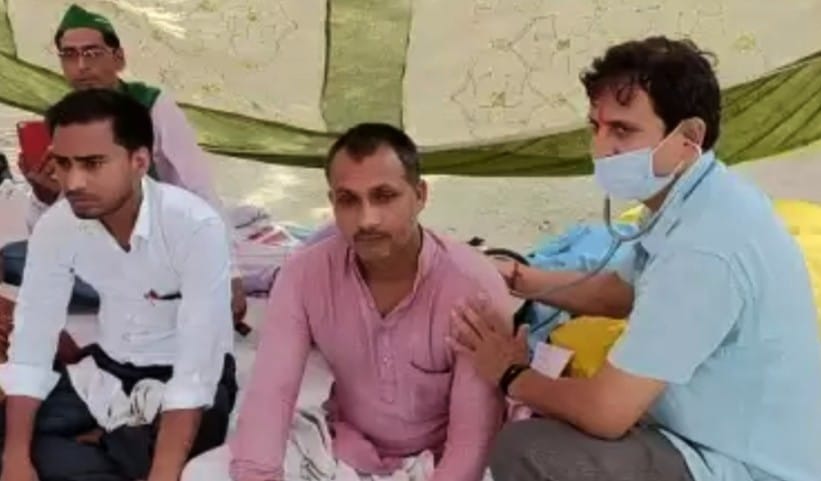 Health checkup of three fasting workers