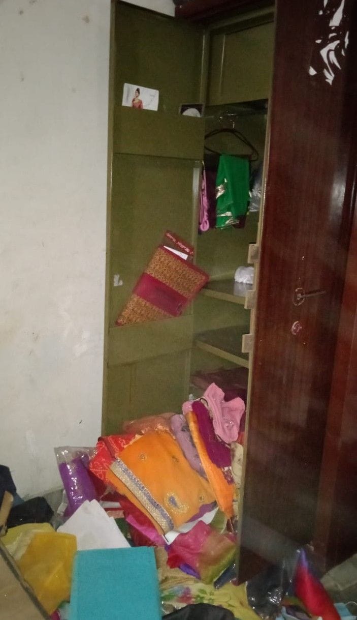 Hathras: Thieves took away jewellery, cash by breaking the lock of two houses