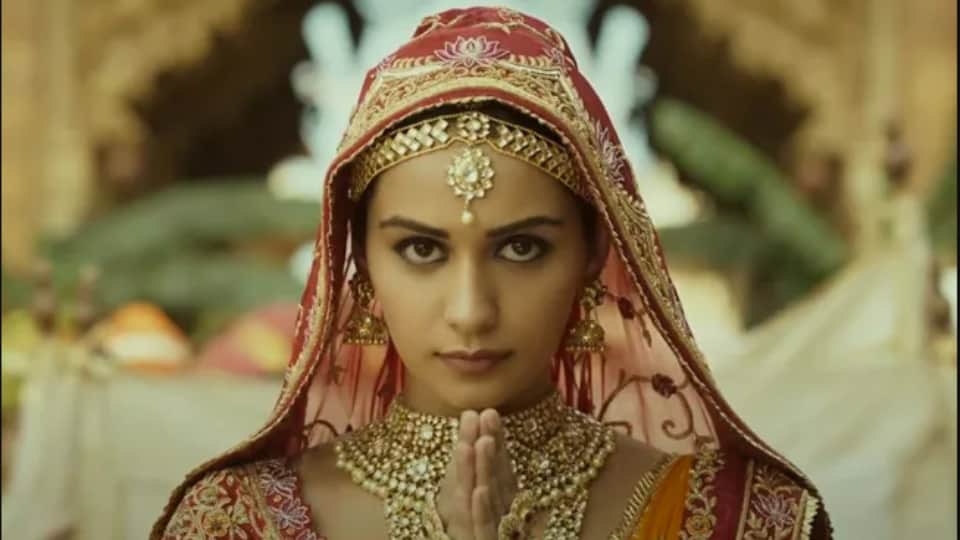 Prithviraj Manushi Chillar was caught in a sand storm during the shooting the actress told the story of the fatal accident