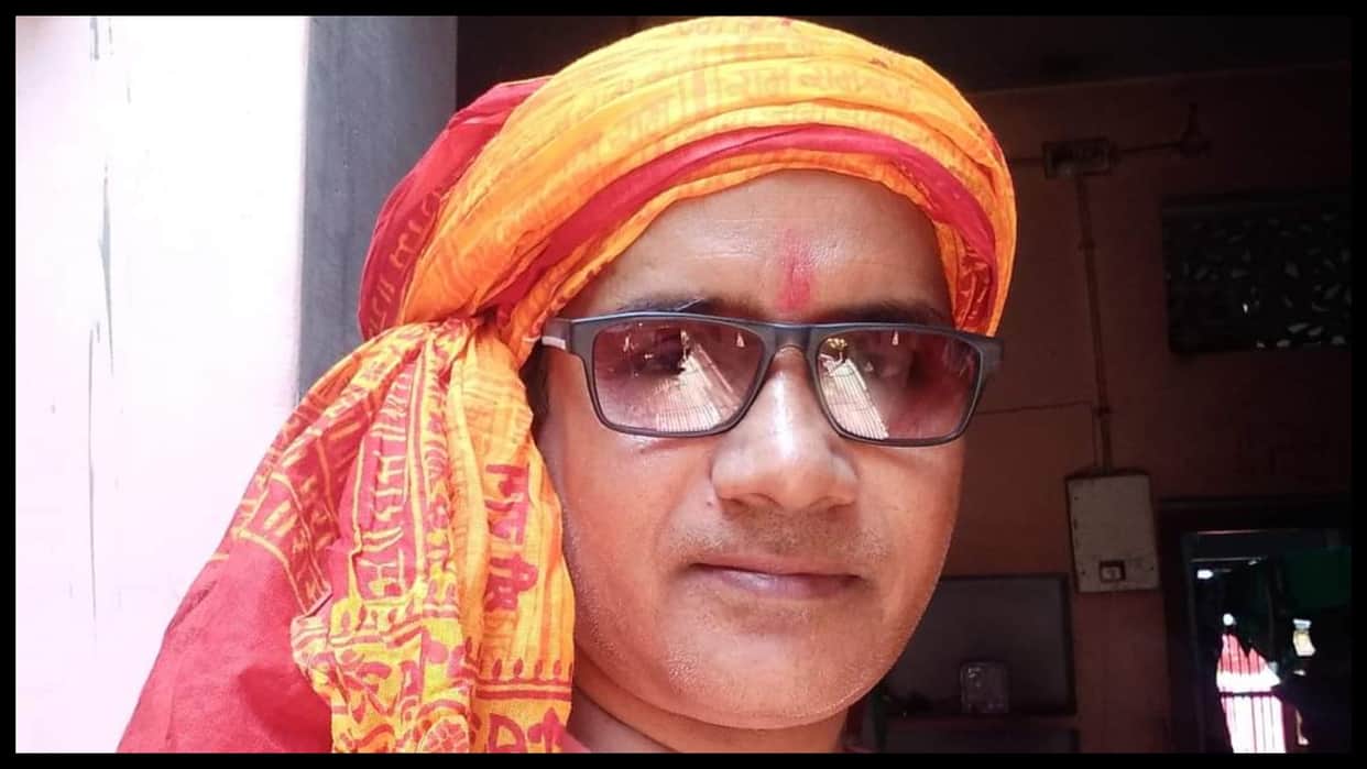 Bhojpuri cinema hit writer manoj pandey speaks to amar Ujala on problems of industry stars fee producers opening day