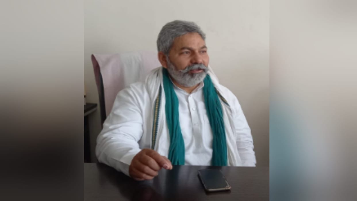 Rakesh Tikait said, no matter how many cases the government gets, barbed wire will be installed in the fields