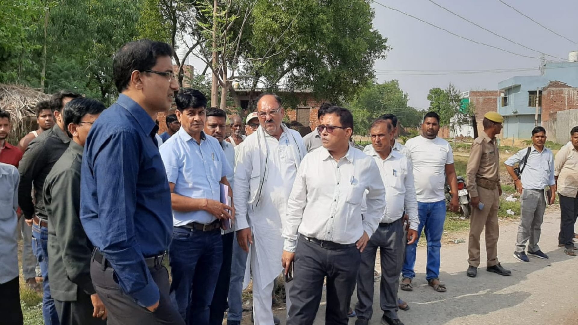 UP News: The officers freed 20 bighas of land by bulldozer in Saharanpur see photos