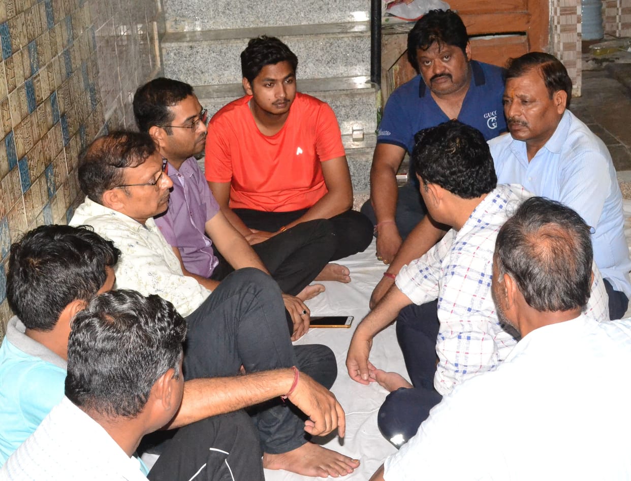 Buffalo bid by DJ's voice, death of cloth merchant
