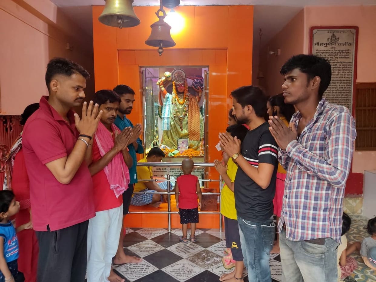Devotees gathered to worship Bajrangbali