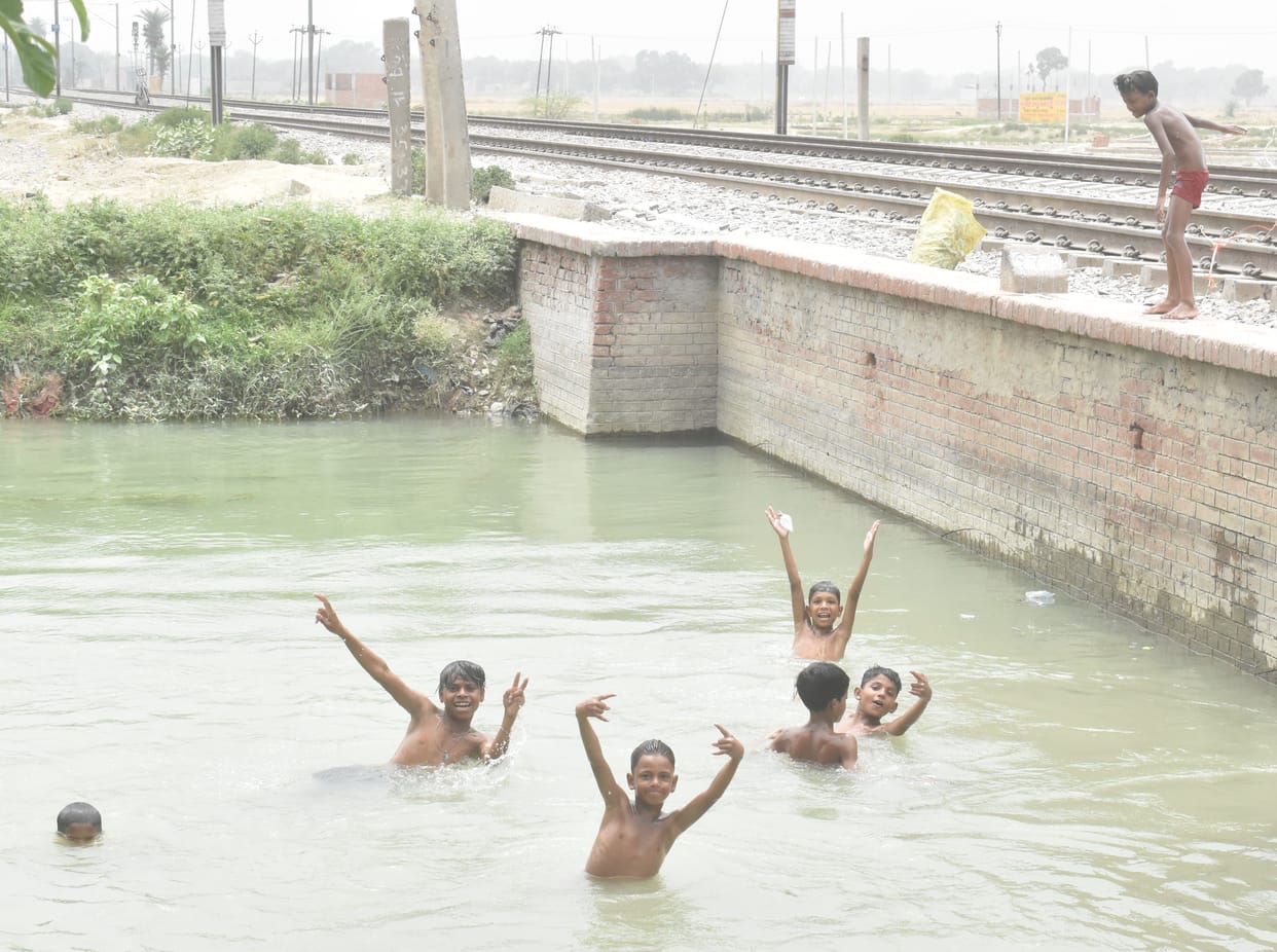 barish,pareshani,garmi