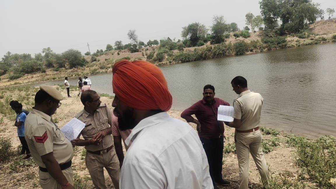 Minor's body found in Ghaggar river, case registered against 10 people