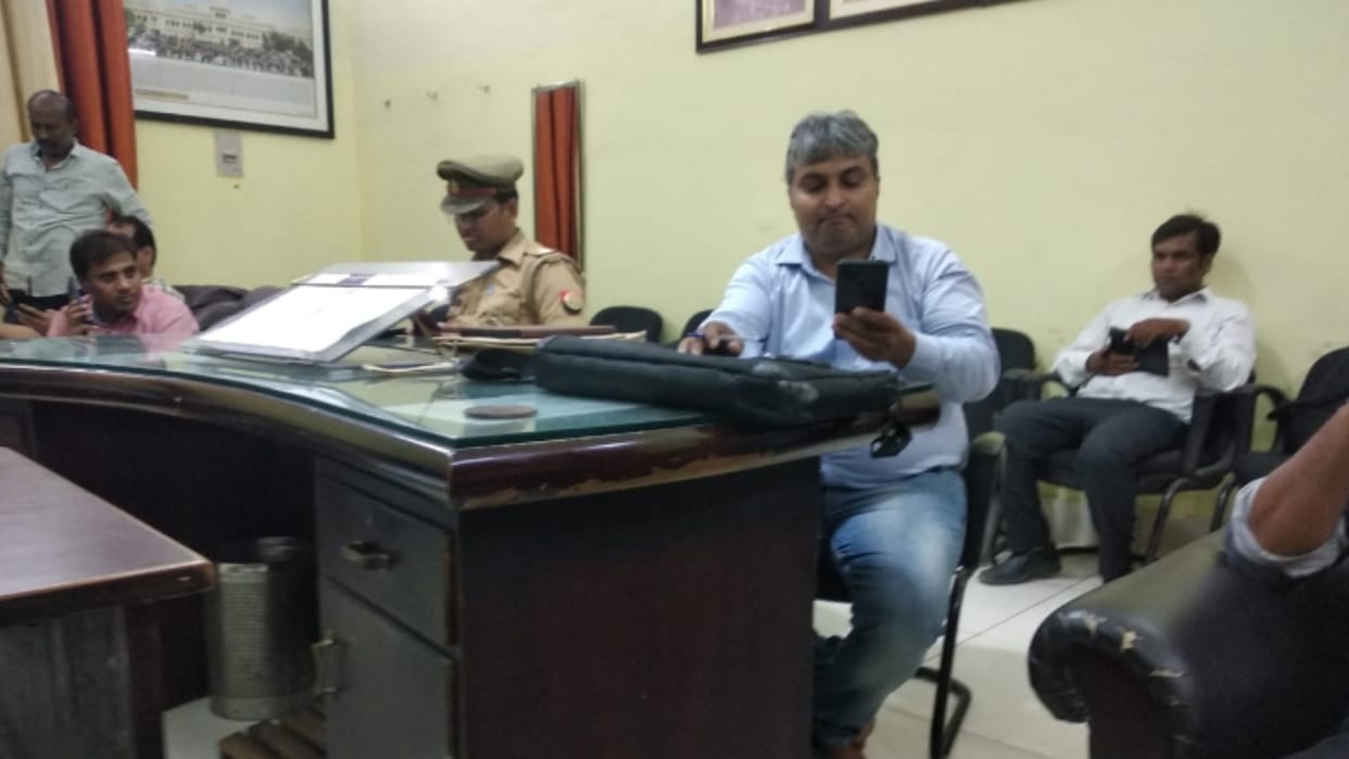 Lucknow: Lucknow University professor assaulted for making controversial statement on Kashi Vishwanath temple