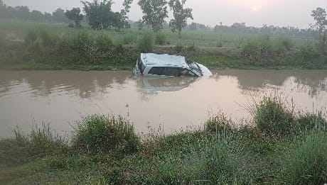 Uncontrolled car fell into the canal, the young man in the car died