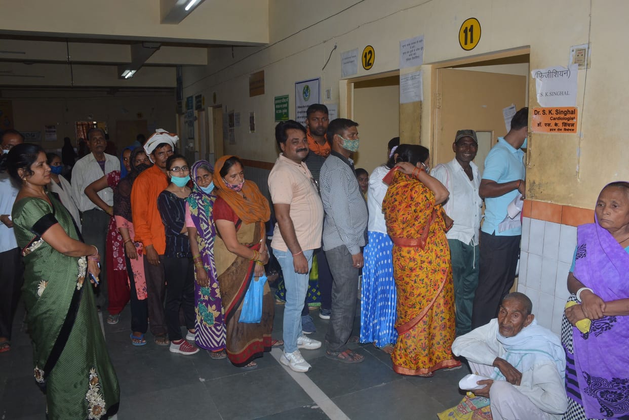 Hathras: Children's ward is constantly housefull, children are admitted to the gallery