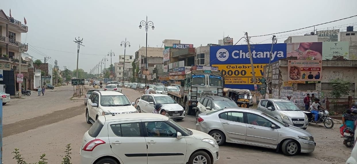 Road construction jammed during the day, driver upset, Kurukshetra
