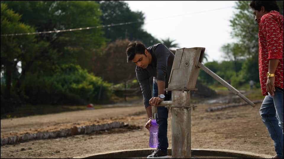 Panchayat 3: will Sachivji and Rinki get married in season 3 of Panchayat? Director Deepak Kumar Mishra gave this answer