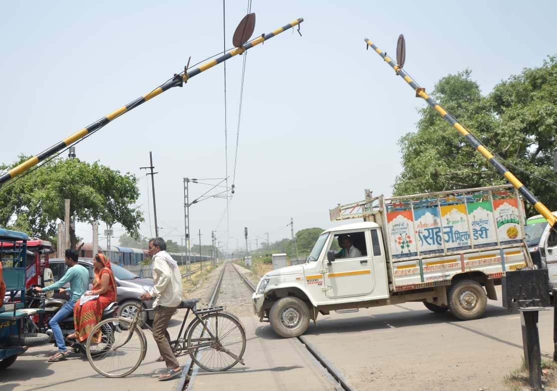 Railway gate's boom broken due to DCM collision