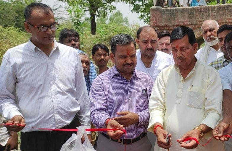 hardoi news,Bhoomipujan done across the district for Amrit Sarovar
