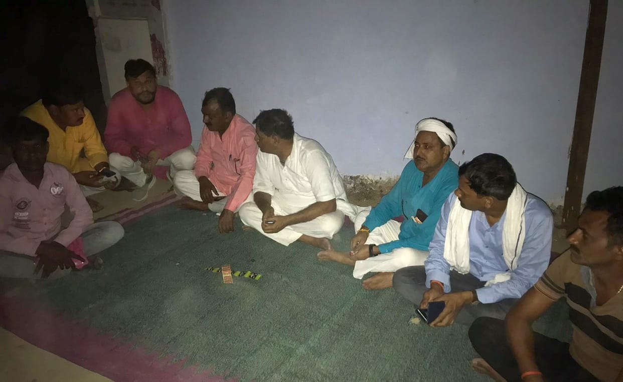 hardoi news,National President of BKU sitting on dharna demanding action in molestation