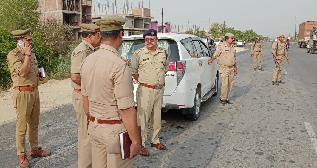 Kanpur Dehat: Four lives lost due to negligence of NHAI, officials said to get an inquiry done