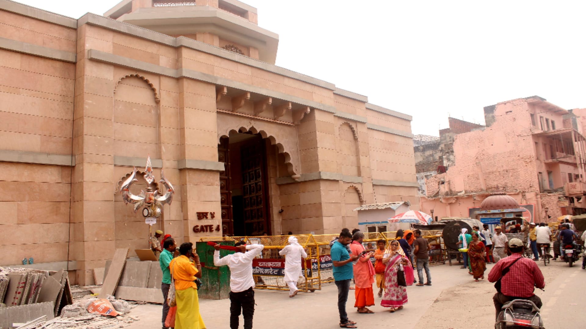 Varanasi Gyanvapi Masjid Case Which petition will be heard first, its decision today