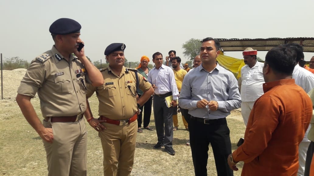 The case of cow slaughter in the cowshed in Bithoor, the remains of the cows found in the sack, the police engaged in the investigation