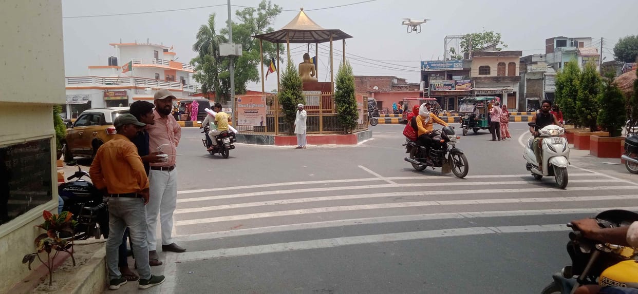 lakhanoo ke hajarataganj kee tarj par banega buddh mandir maarg