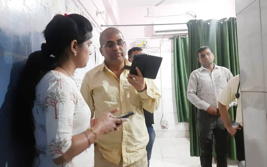 Pregnant hospitalized after receiving a call from Health Minister's office