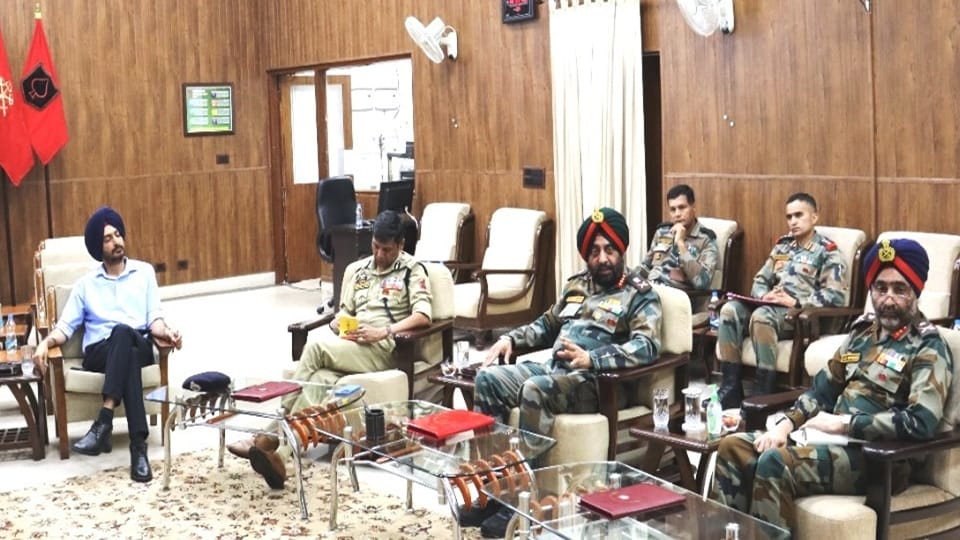 GOC White Knight Corps chaired Security Review Meeting with other security agencies at Nagrota jammu