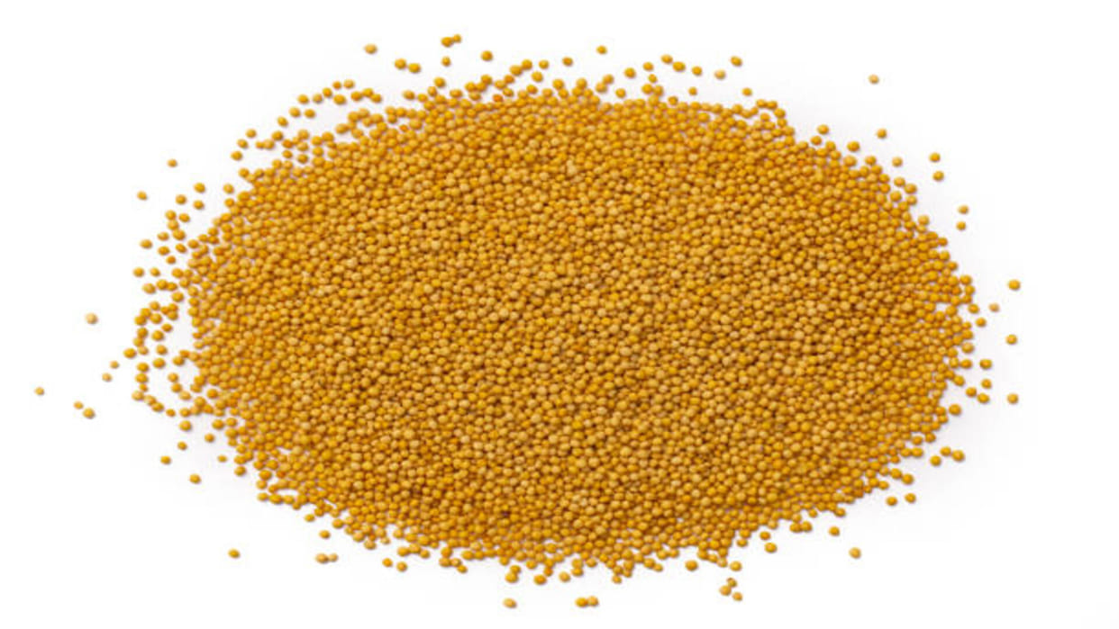 Peeli Sarso Ke Upay do these yellow mustard seed Measure to get happiness in life