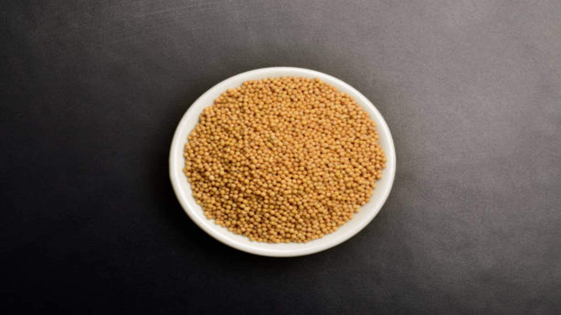 Peeli Sarso Ke Totke Upay Jyotish Upay of Yellow mustard seeds For money in Hindi