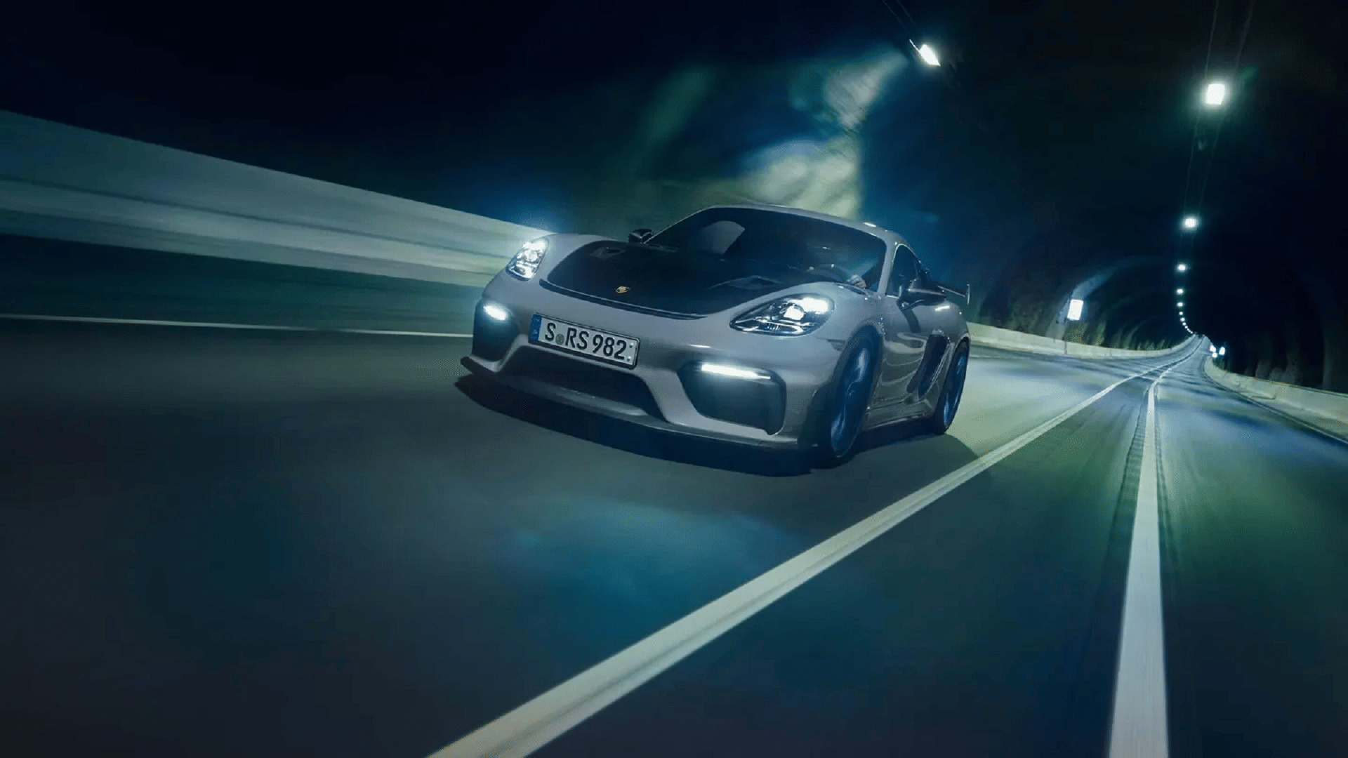 Porsche 718 Cayman GT4 RS Launched in India Know Price Features Specifications News in Hindi