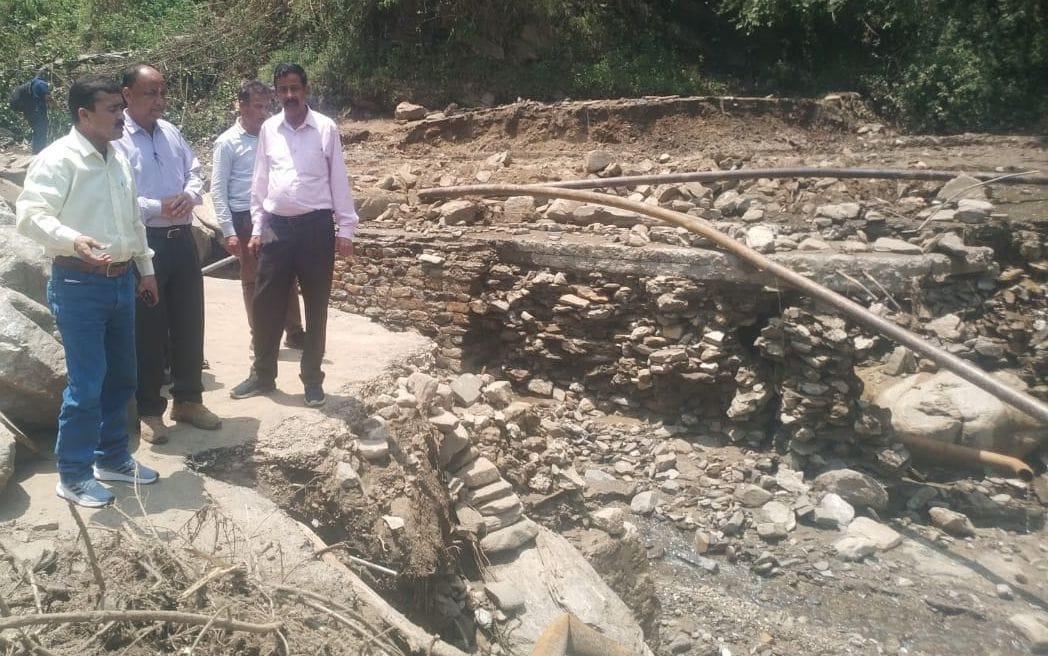 District Authority Surved in Amroli Area