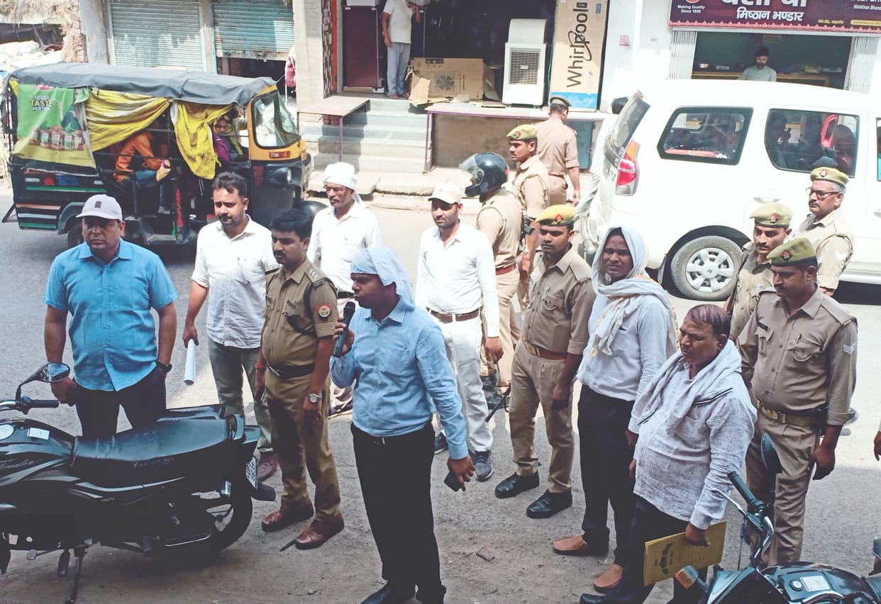 People themselves started removing their encroachment