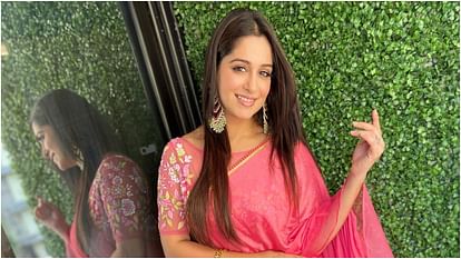 414px x 233px - Dipika Kakar Reacts Her Statement On News Of Quitting Acting After Becoming  Mother Says It Is Misinterpreted - Entertainment News: Amar Ujala - Dipika  Kakar:'à¤®à¥‡à¤°à¥€ à¤¬à¤¾à¤¤ à¤•à¤¾ à¤—à¤²à¤¤ à¤®à¤¤à¤²à¤¬ à¤¨à¤¿à¤•à¤¾à¤²à¤¾ à¤—à¤¯à¤¾ à¤¹à¥ˆ',