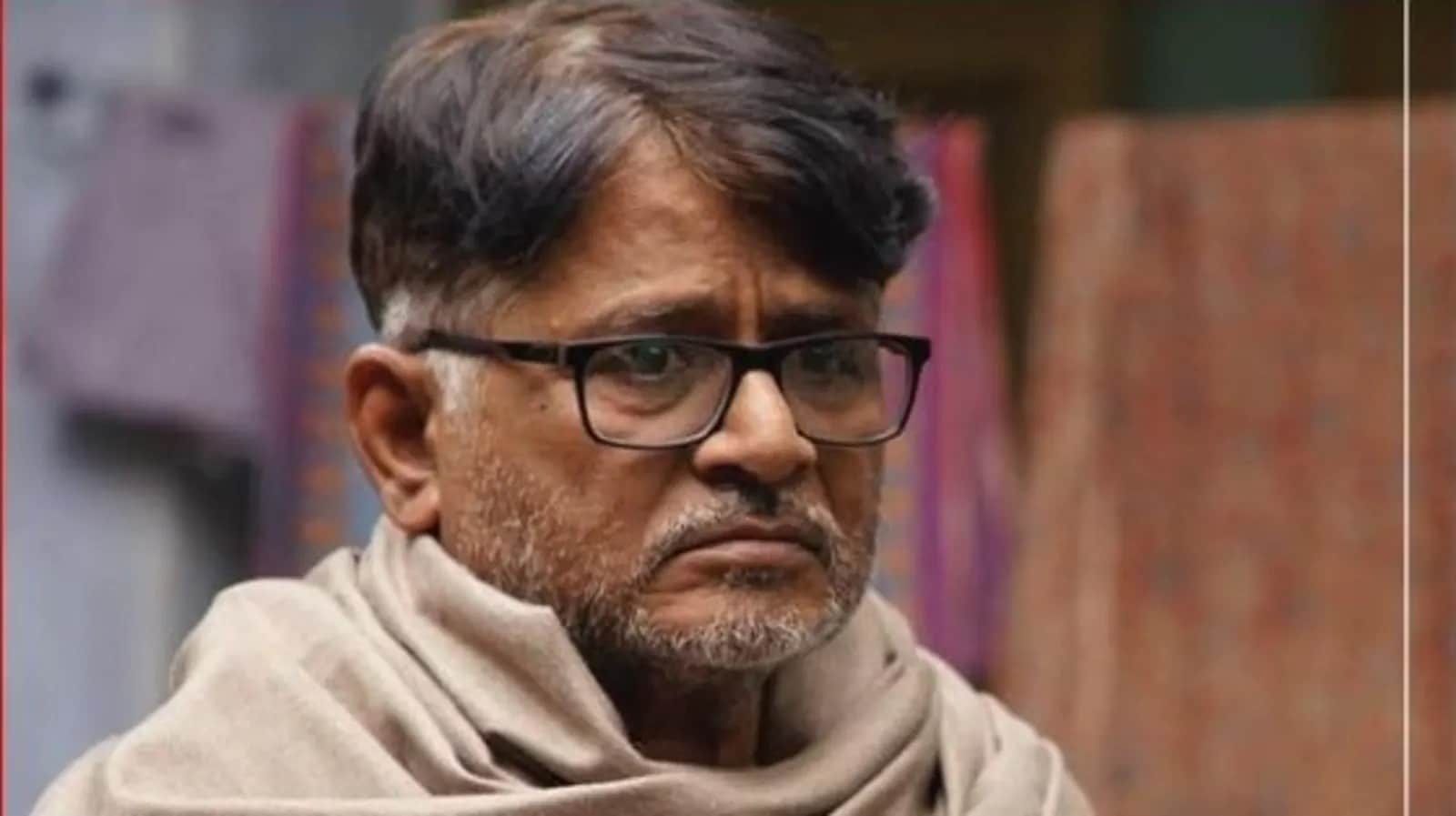 Raghubir Yadav Birthday special know about Panchayat actor career and personal life here in detail read