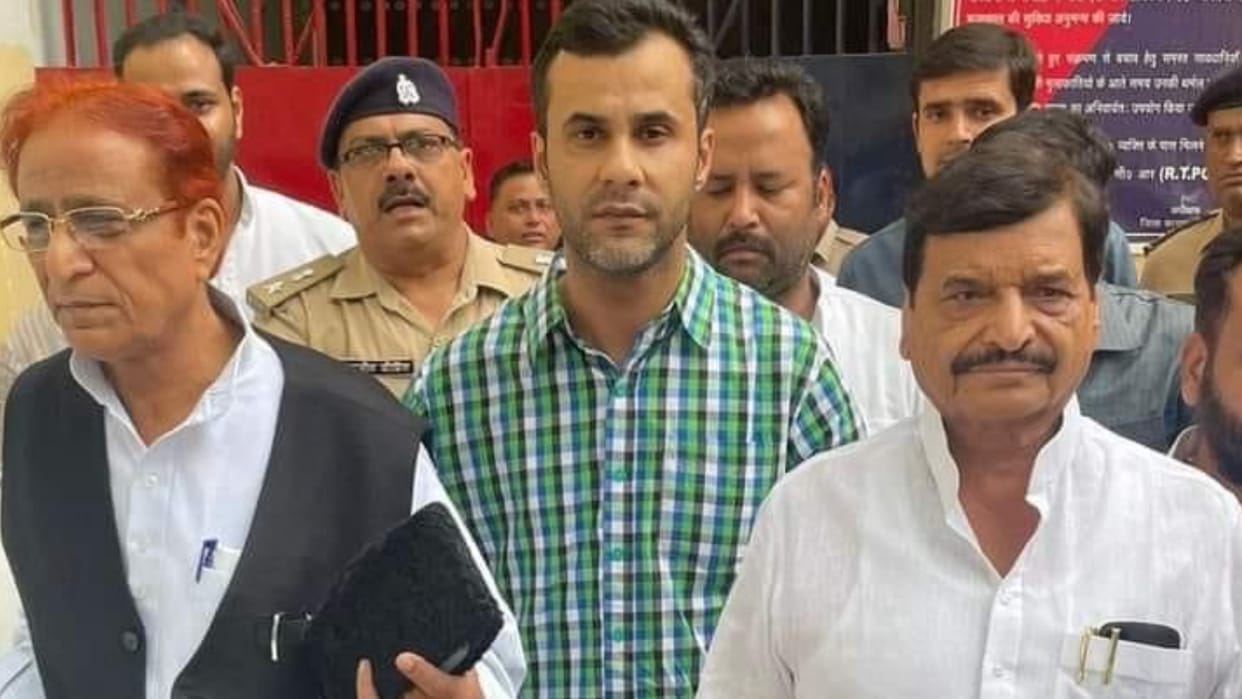 Azam Khan's release delayed for one day from sitapur jail.