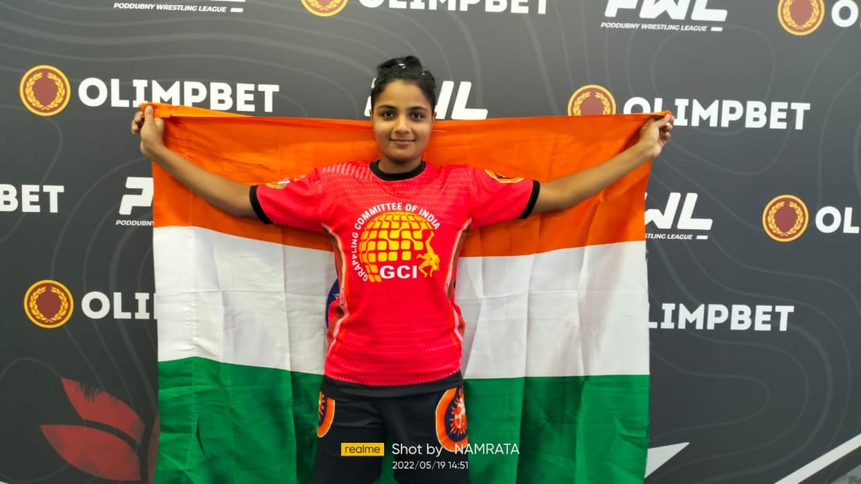 Namrata won bronze medal in russia in grappling wrestling