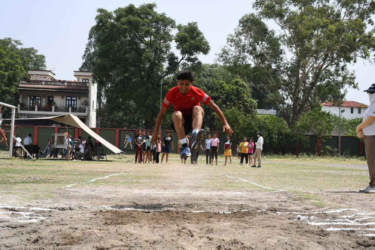 Only 150 girls could pass physical efficiency on the fifth day of police recruitment