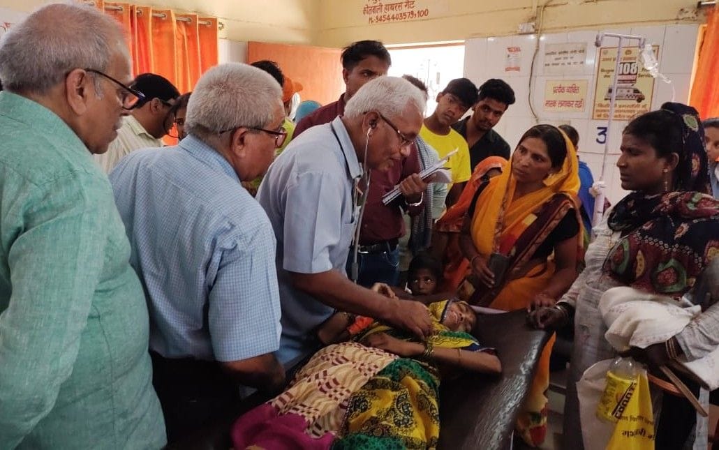 Hathras: Seeing the expiry date medicines, Eddie's mercury rises